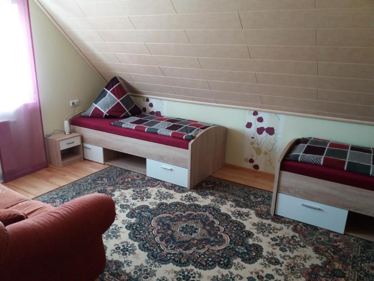 Ferienwohnung Knaub バート・ヴィルドゥンゲン エクステリア 写真