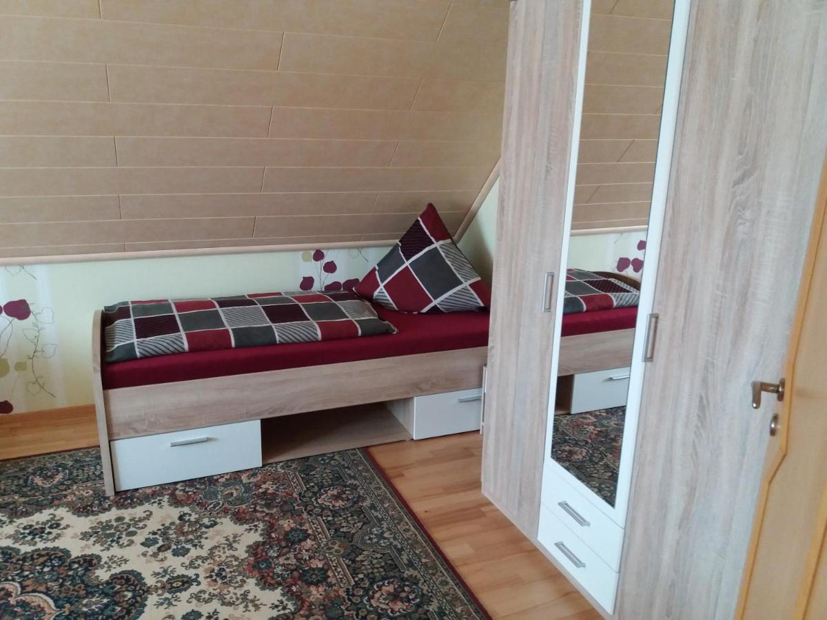 Ferienwohnung Knaub バート・ヴィルドゥンゲン エクステリア 写真
