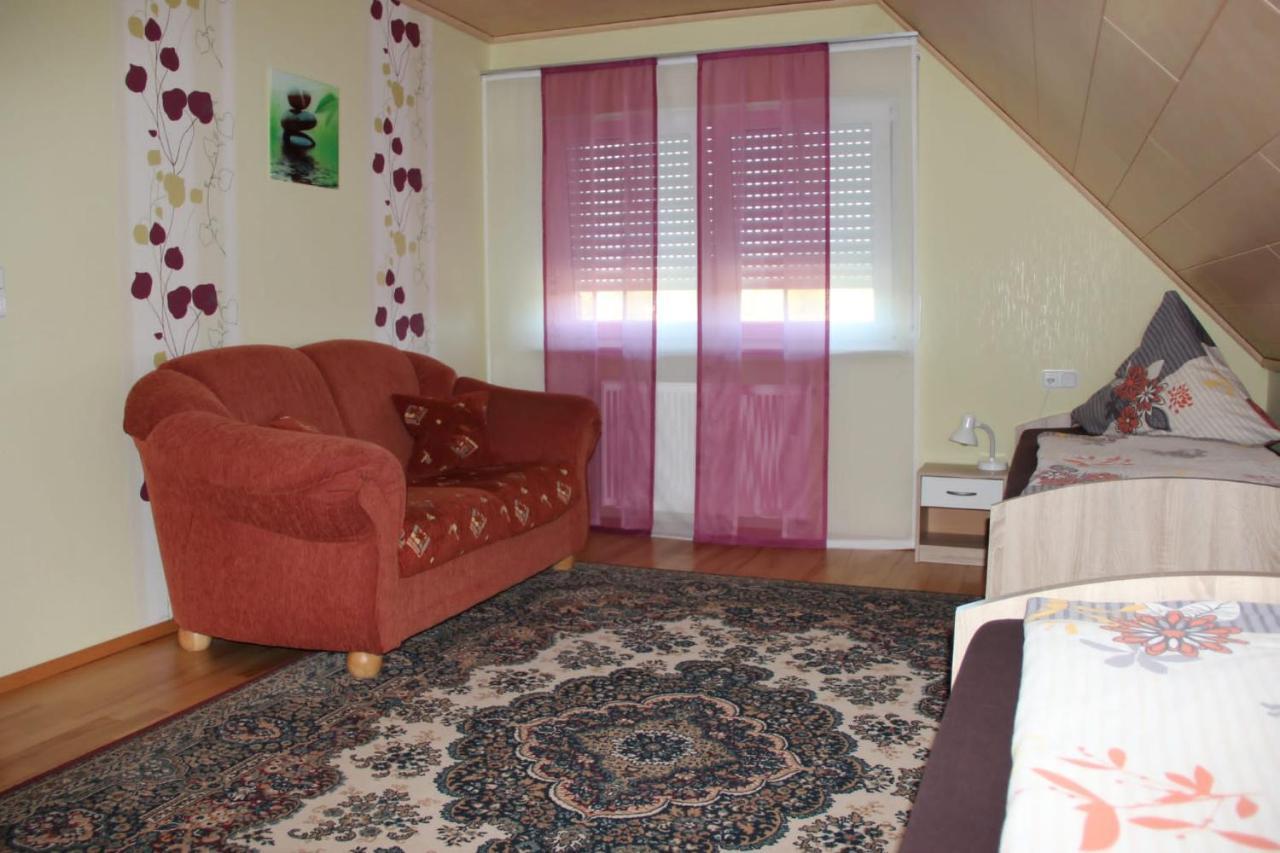 Ferienwohnung Knaub バート・ヴィルドゥンゲン エクステリア 写真